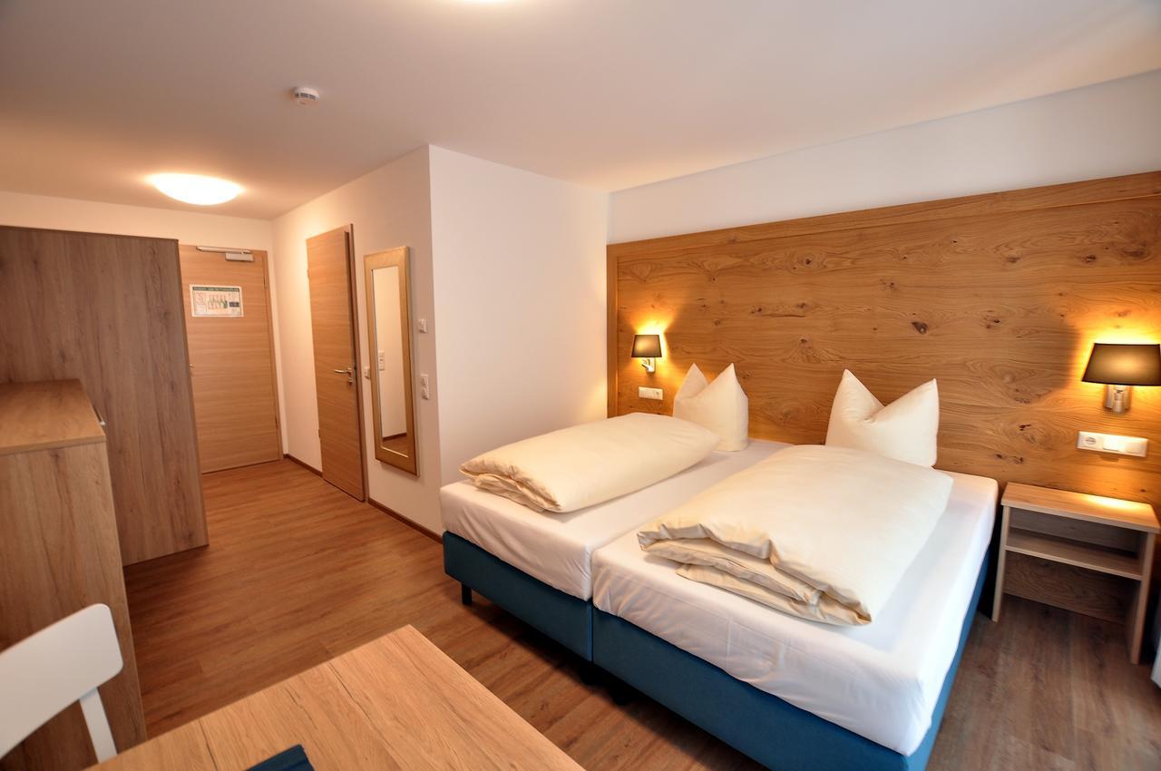 Gaestehaus Zur Krone Waltenhofen Luaran gambar