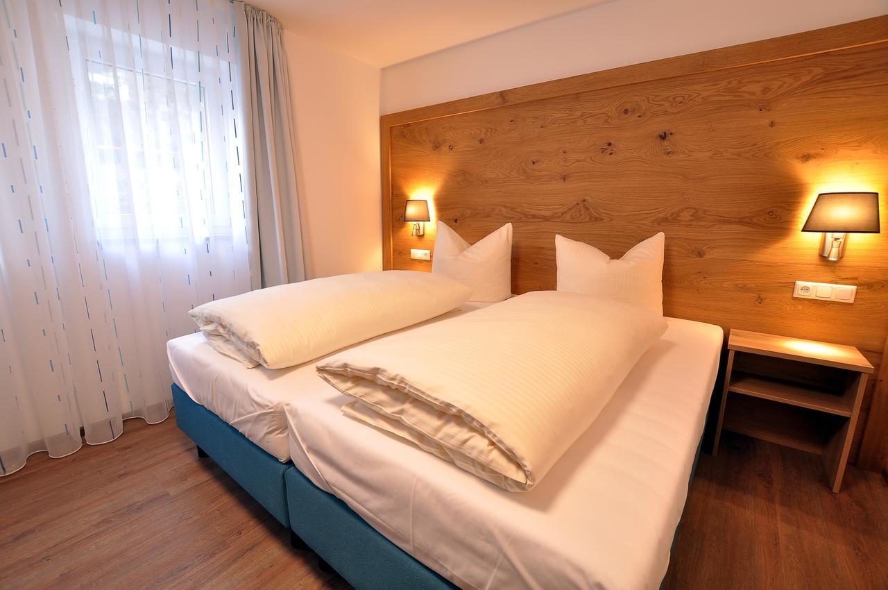 Gaestehaus Zur Krone Waltenhofen Luaran gambar