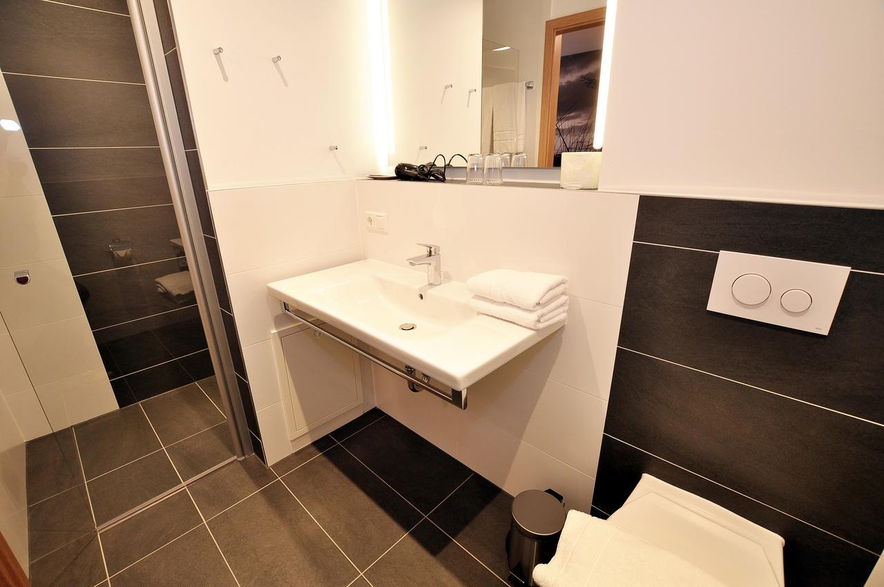 Gaestehaus Zur Krone Waltenhofen Luaran gambar